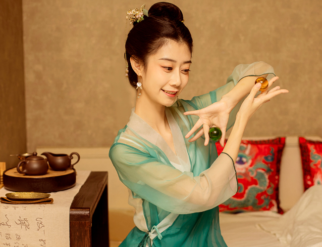 成都龙泉驿spa按摩会所艺师风采（七）让身沉浸,给心浴享